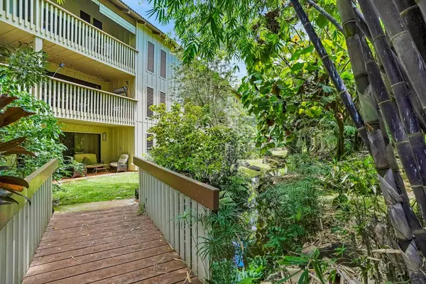 Inviting Front Entrance with Tropical Charm