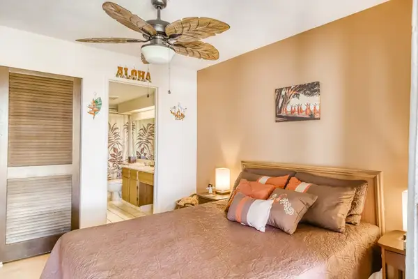 A cozy bedroom made for slow mornings