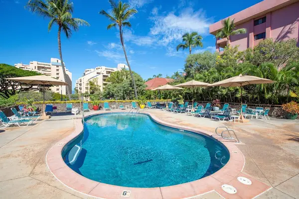 Sparkling Tropical Pool Just Steps Away