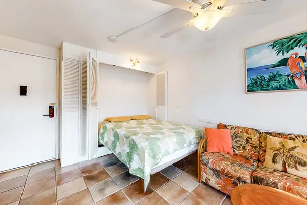 Rest comfortably in the convenient Murphy bed, which folds away to maximize space in the studio