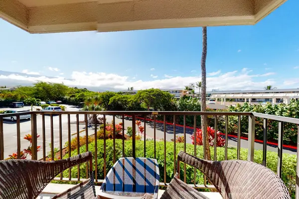 Enjoy beautiful resort views from the lanai, a refreshing spot to soak up the sunshine and tropical breeze
