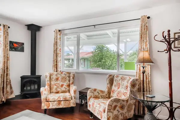 Sunny Sitting Area With Garden Views