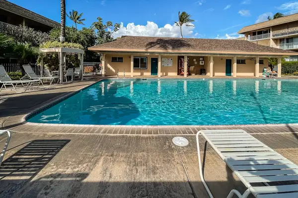 Poolside Relaxation Under The Hawaiian Sun