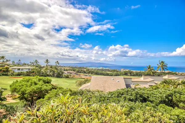 Panoramic Ocean And Fairway Views