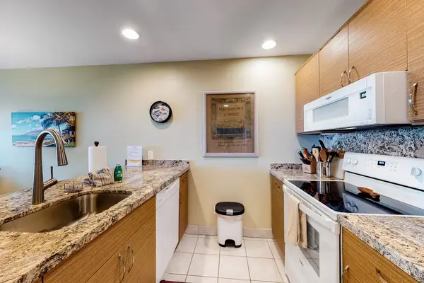 Fully Equipped Kitchen For Home Cooking