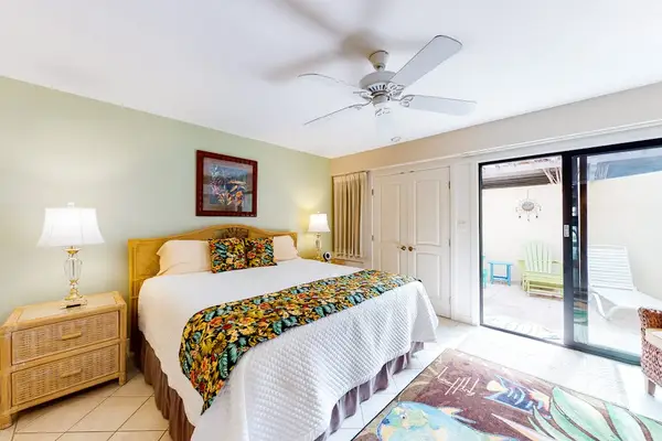 Peaceful Bedroom With Lanai Access