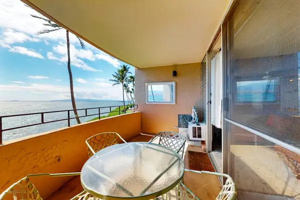 Sip your morning coffee on the ocean-view lanai at sunrise, then unwind with an afternoon drink while watching seasonal humpback whales, spinner dolphins, and sea turtles in the sparkling blue Pacific.