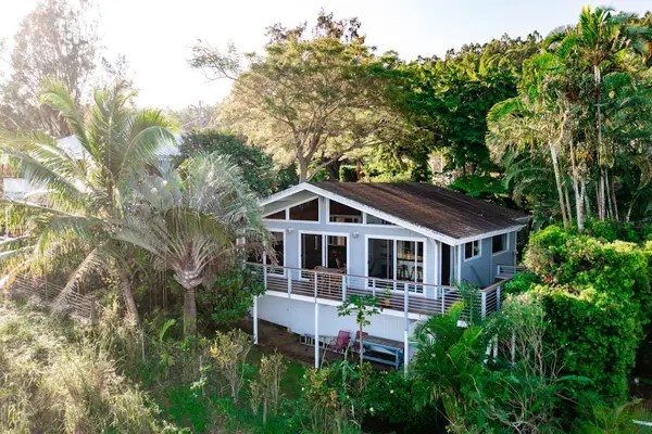 Oceanfront Tropical Home surrounded by Lush Greenery
