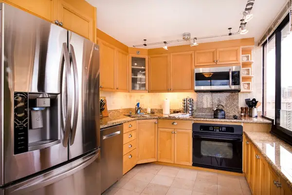 Cook with ease in the complete kitchen