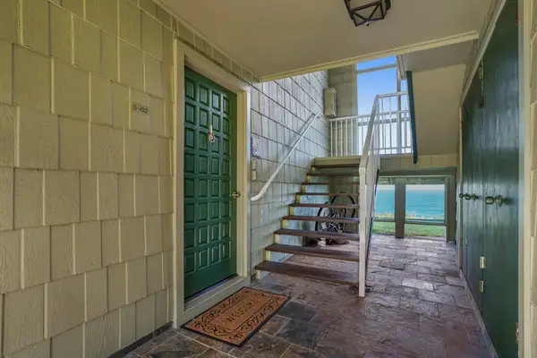 Private entryway leading up to the living spaces