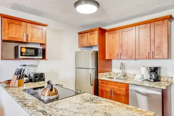 Modern Kitchen Ready For Island Feasts