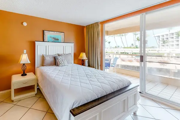 Maui Banyan P302