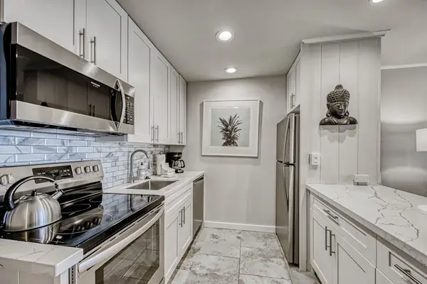 Chef Ready Kitchen With Modern Finishes