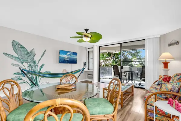 Open Dining & Living Space Opening to Private Lanai