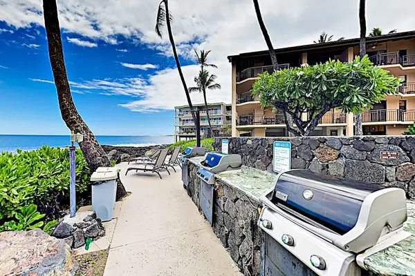 Beachfront Pathway with Ocean Access