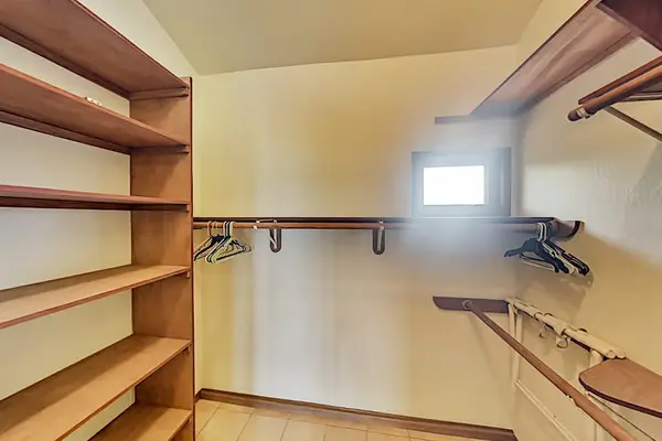 Spacious Walk In Closet And Storage