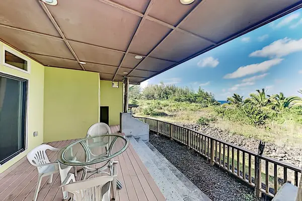 Relaxing Lanai With Tropical Views