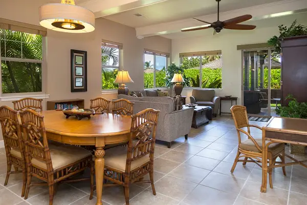 Open-Concept Living & Dining Room with Bright Natural Light