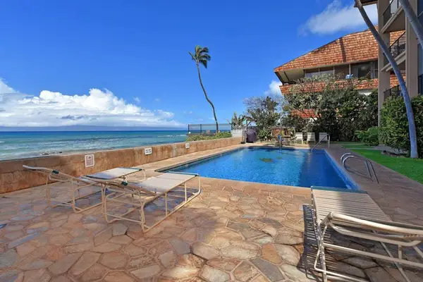 Infinity Pool Meets Endless Ocean