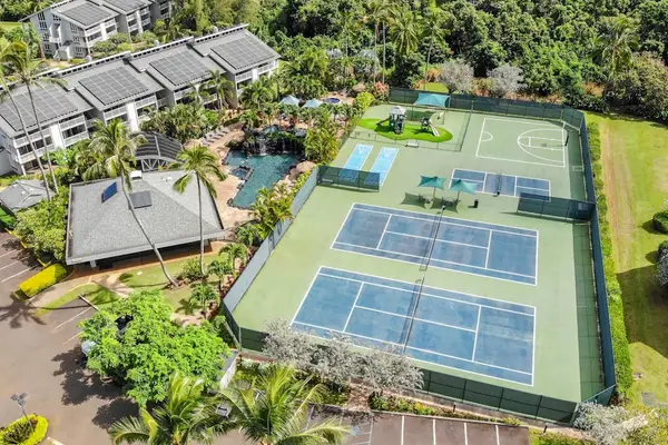 Bird’s-Eye Resort Community View