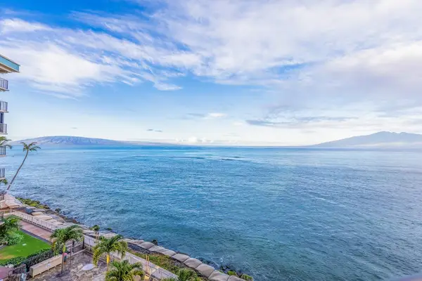 Aerial view of Hololani Resort against the turquoise waters of the Pacific Ocean