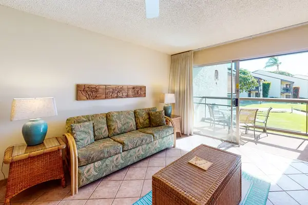 Bright Living Room With Balcony Access