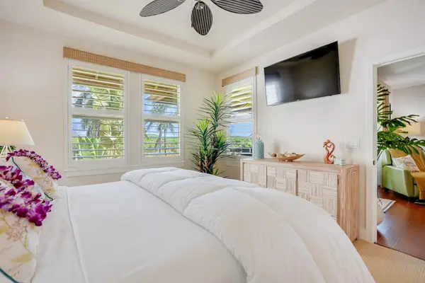 Luxurious Primary Suite With Garden Views