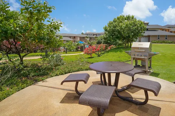 Relax In A Peaceful Garden Picnic Spot