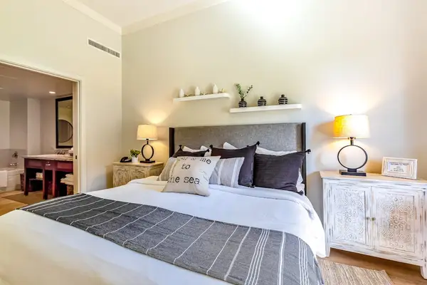 Wake Up Refreshed In Plush Comfort