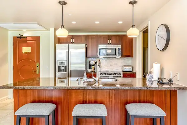 Chef's Kitchen Ready For Island Feasts
