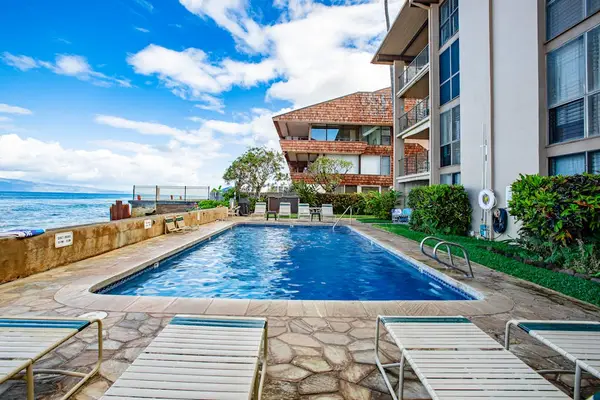 Take a refreshing swim in the oceanfront pool overlooking the Pacific.