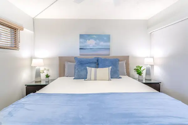 Wake Up Refreshed By The Coast