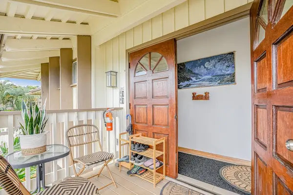 Welcoming Entrance To Your Island Retreat