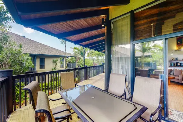 Enjoy al fresco dining on your private, screened-in lanai