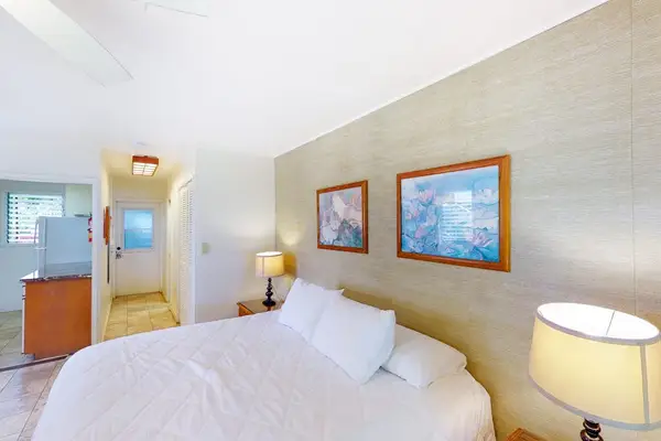 Wake Up To Island Comfort