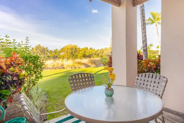 Peaceful lanai overlooking the gardens