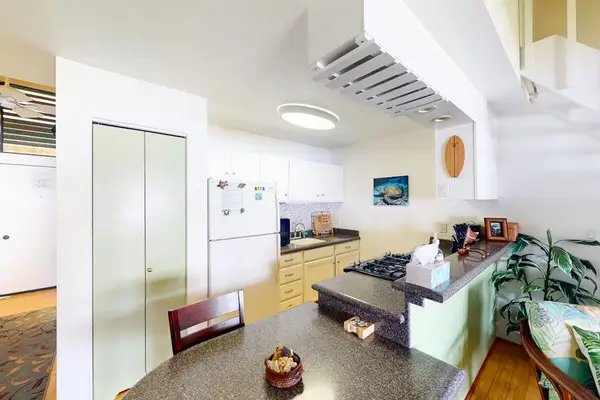 Well equipped kitchen and dining space makes every breakfast lunch and dinner enjoyable