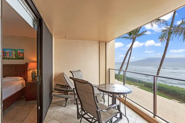 Beachfront Lanai For Morning Coffee