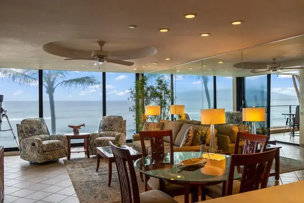 Dining With A Front-Row Ocean View