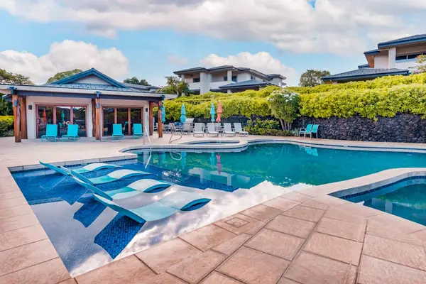 Mauna Lani Resort Community Pool