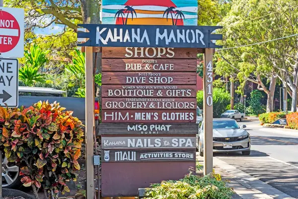 Walk To Kahana Shops And Local Favorites