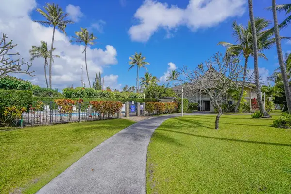 A pristine property, Plantation Hale offers wonderful tropical foliage, easy beach access, three pools, two hot tubs, communal grilling areas, and so much more offering endless ways to enjoy laid-back Hawaiian living.