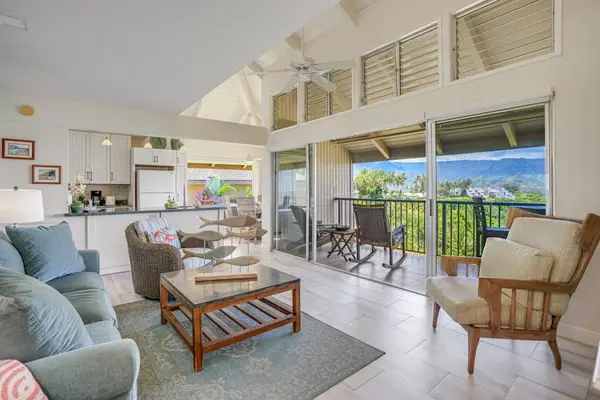 Comfortable seating with seamless indoor-outdoor living.