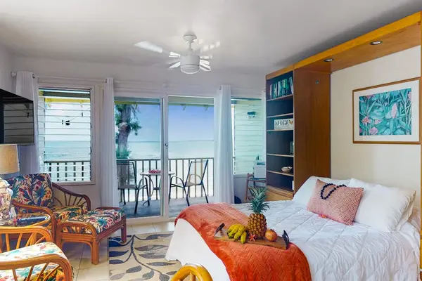 Bright studio with ocean views and direct access to the private lanai.