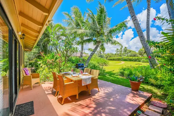 Garden Patio For Outdoor Dining