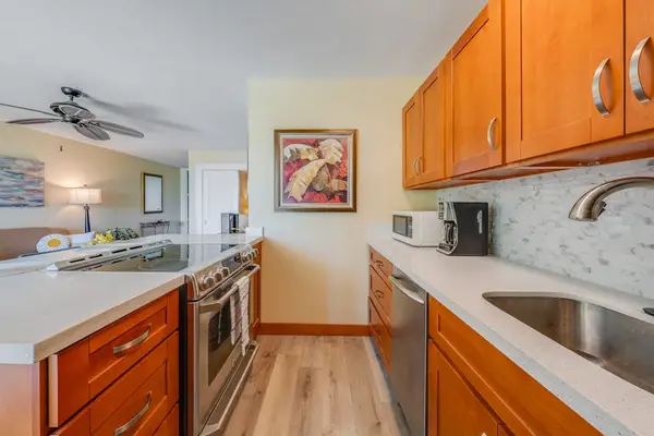 Spacious kitchen with everything needed for a comfortable stay.