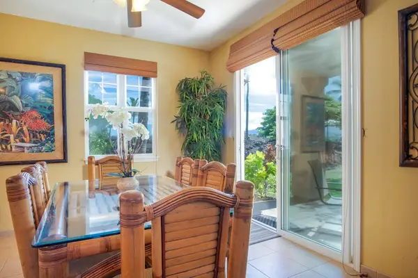 Dining space with easy lanai access