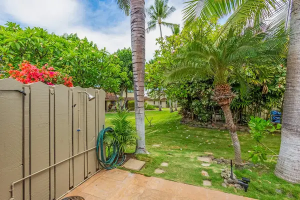A private outdoor space offers easy access to tropical surroundings.