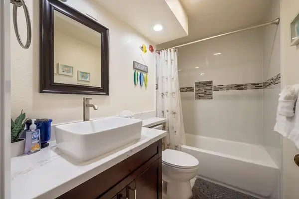 Guest Bathroom With Shower And Tub