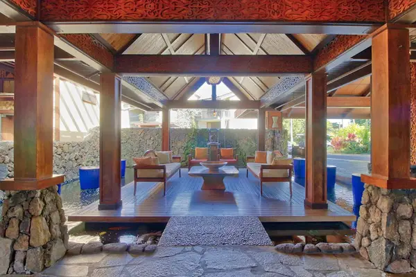 Relaxing lounge area in hotel lobby